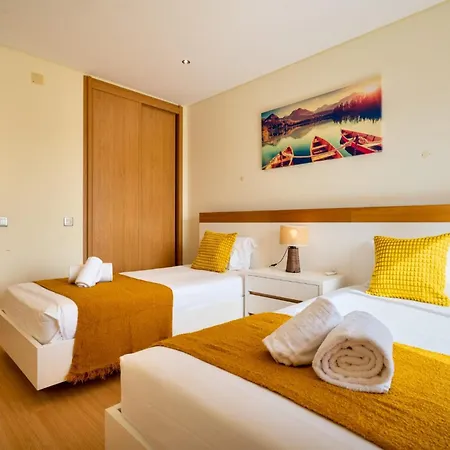 Stunning With Pool Villa Albufeira