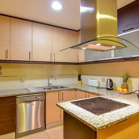 Stunning With Pool Albufeira