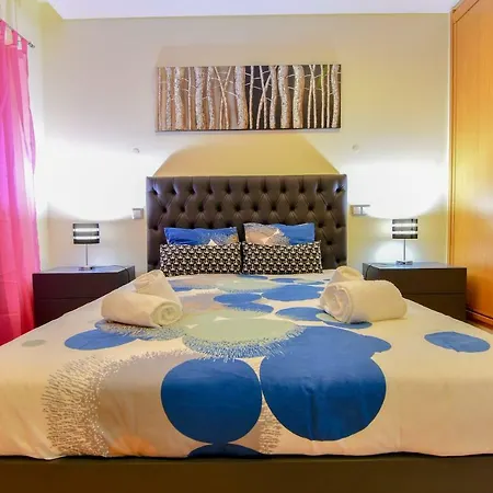 Stunning With Pool Villa Albufeira