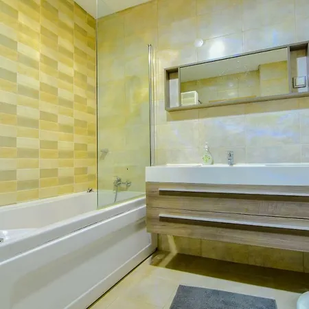 Stunning With Pool * Албуфейра
