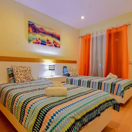Villa Stunning With Pool