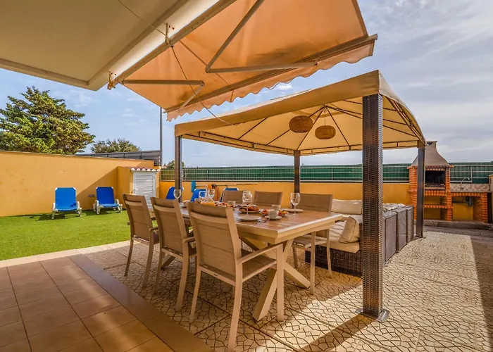 Villa Stunning With Pool *