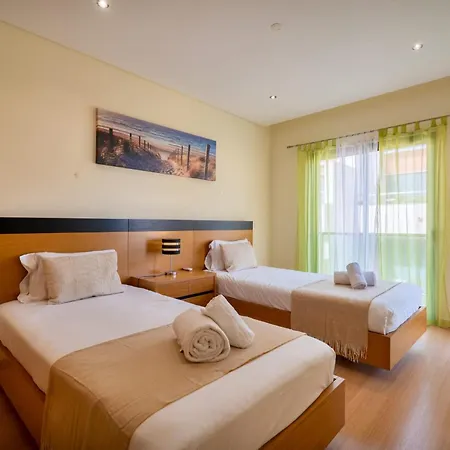 Villa Stunning With Pool *