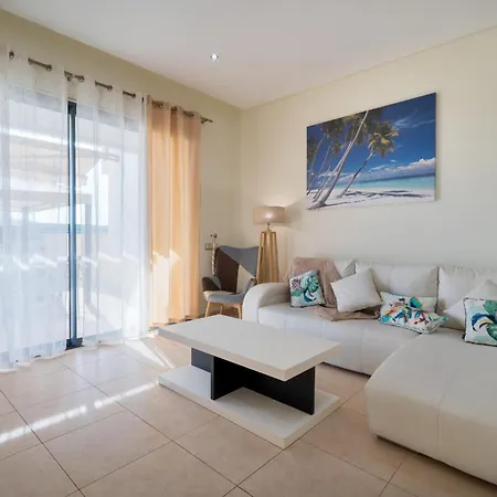 Villa Stunning With Pool