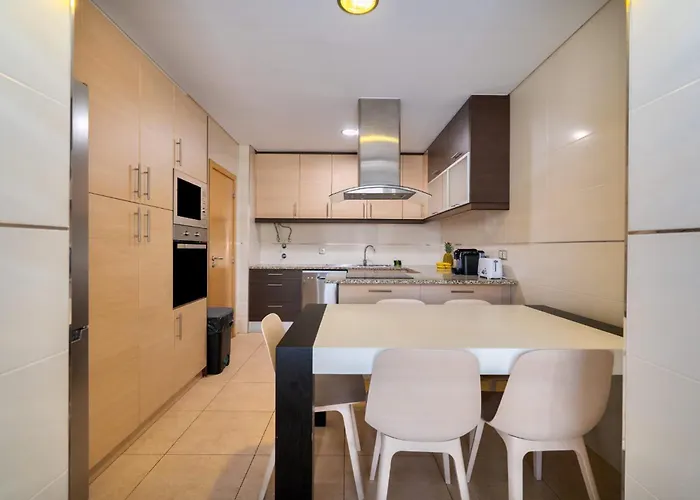 Вилла Stunning With Pool Албуфейра